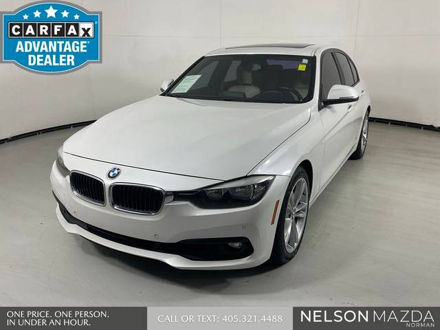 2017 BMW 3 Series 320i RWD photo