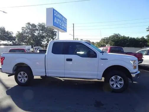 2017 Ford F-150 XLT RWD photo