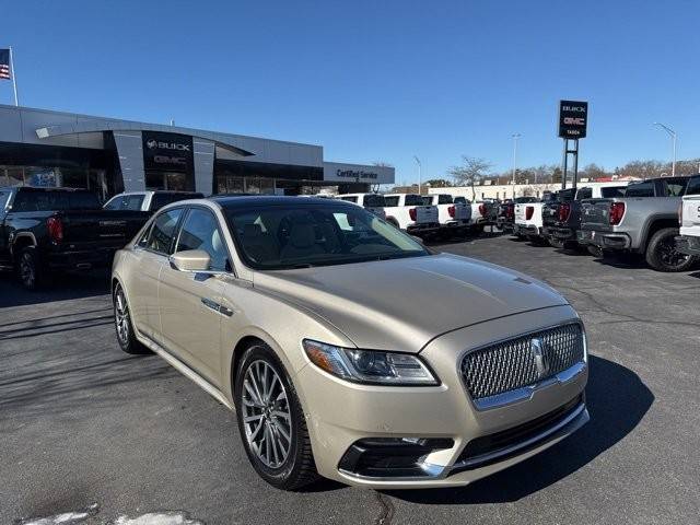 2017 Lincoln Continental Select AWD photo