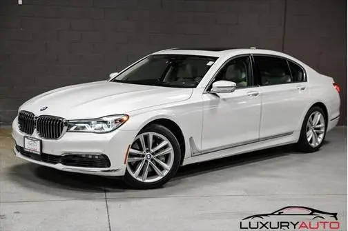 2017 BMW 7 Series 750i xDrive AWD photo