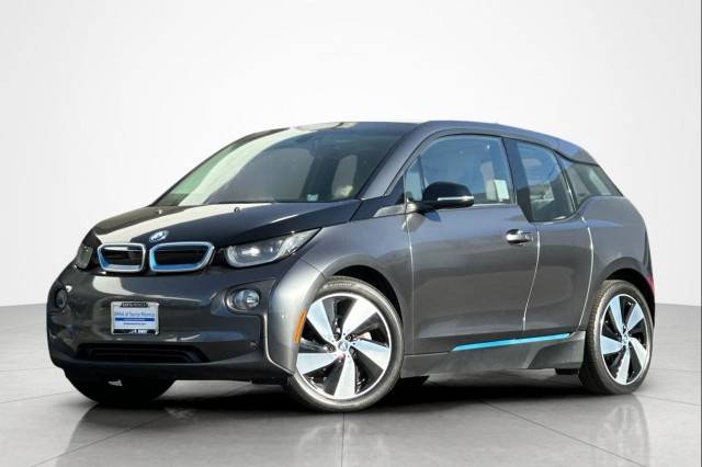 2017 BMW i3  RWD photo