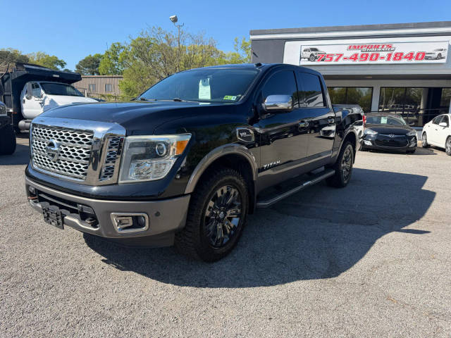 2017 Nissan Titan Platinum Reserve 4WD photo