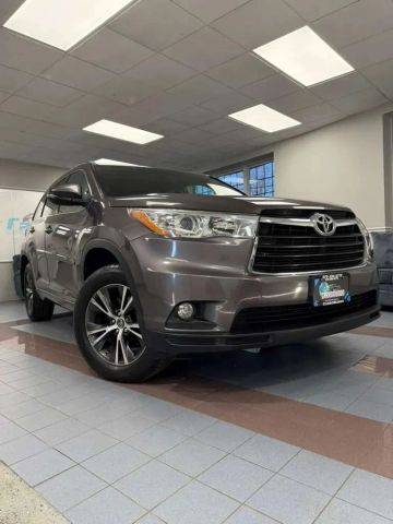 2016 Toyota Highlander XLE AWD photo