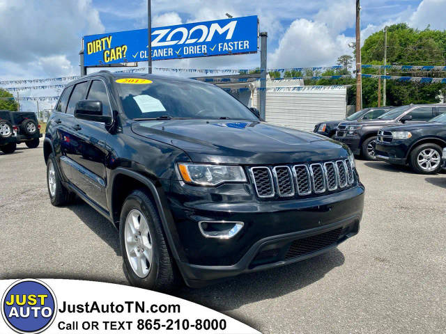 2017 Jeep Grand Cherokee Laredo 4WD photo