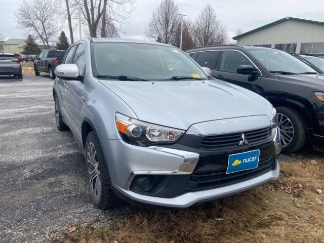 2017 Mitsubishi Outlander Sport ES 2.0 4WD photo