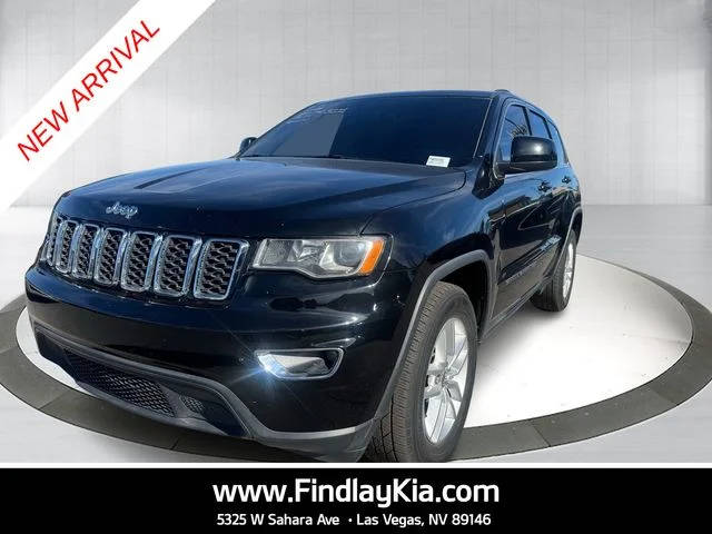 2017 Jeep Grand Cherokee Laredo RWD photo
