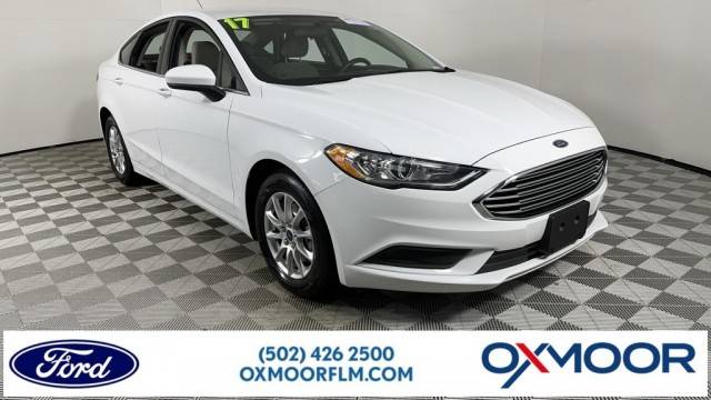 2017 Ford Fusion S FWD photo