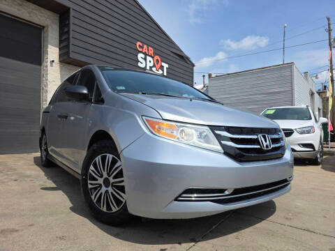2016 Honda Odyssey LX FWD photo