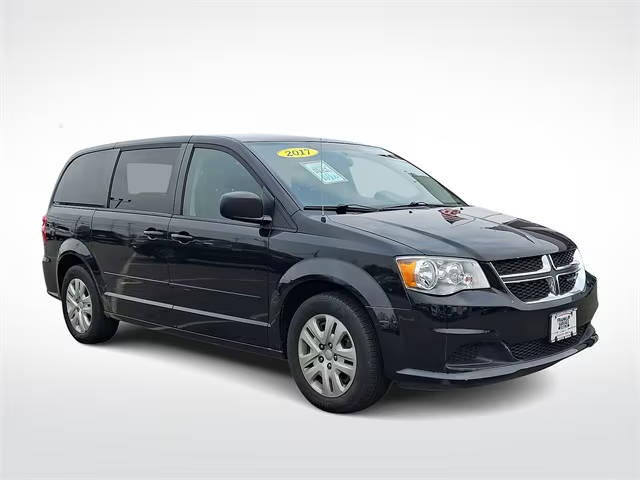 2017 Dodge Grand Caravan SE FWD photo