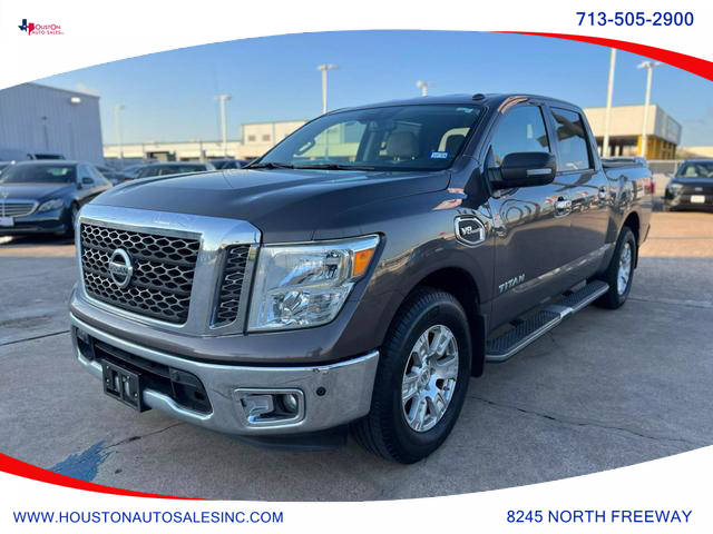 2017 Nissan Titan SV RWD photo