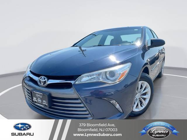 2016 Toyota Camry LE FWD photo