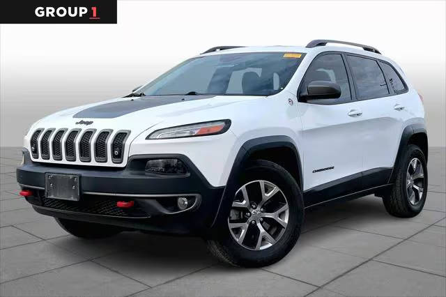 2017 Jeep Cherokee Trailhawk 4WD photo