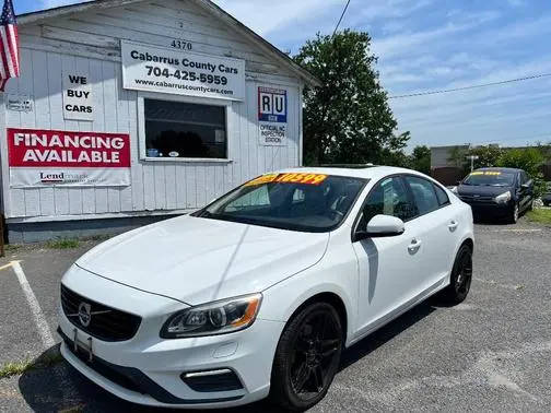 2017 Volvo S60 Dynamic AWD photo