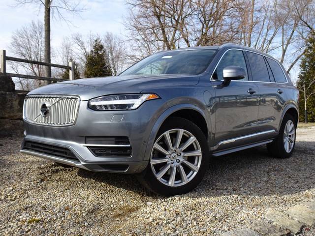 2017 Volvo XC90 Inscription AWD photo