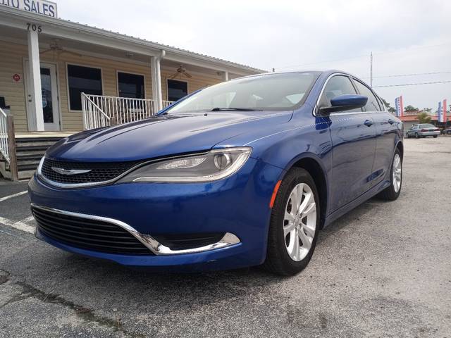 2015 Chrysler 200 Limited FWD photo