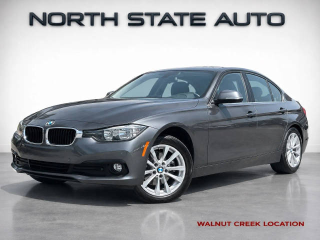 2017 BMW 3 Series 320i RWD photo
