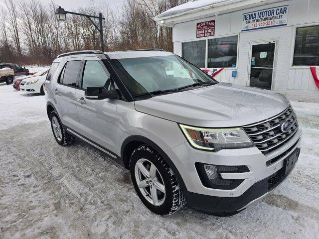 2016 Ford Explorer XLT 4WD photo