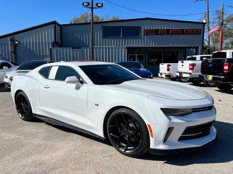 2017 Chevrolet Camaro 1LT RWD photo