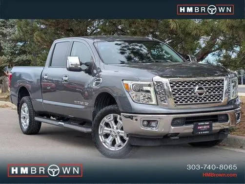 2017 Nissan Titan XD SL RWD photo