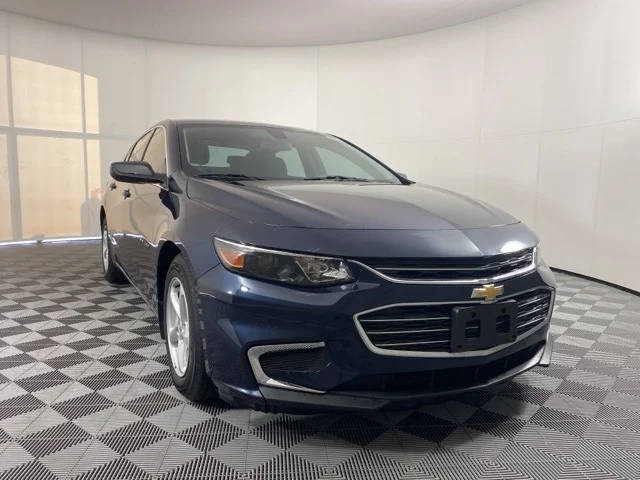 2017 Chevrolet Malibu LS FWD photo