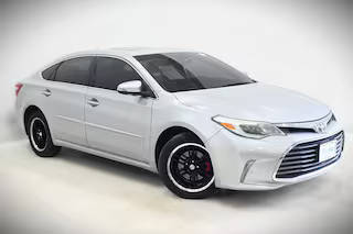 2017 Toyota Avalon Limited FWD photo