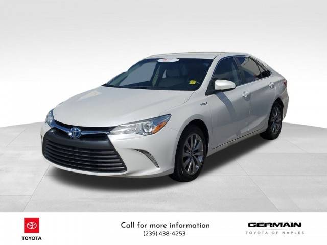 2017 Toyota Camry Hybrid XLE FWD photo