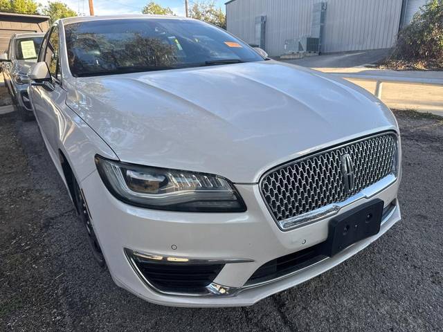 2017 Lincoln MKZ Reserve FWD photo