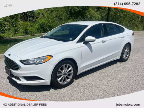 2017 Ford Fusion SE FWD photo