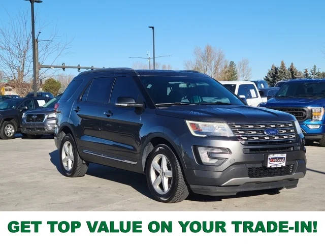 2017 Ford Explorer XLT 4WD photo