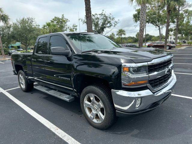 2017 Chevrolet Silverado 1500 LT RWD photo