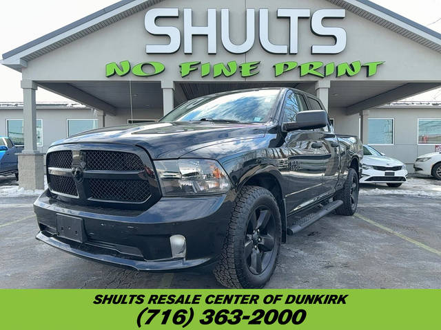 2017 Ram 1500 Express 4WD photo