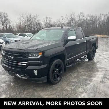 2017 Chevrolet Silverado 1500 LTZ 4WD photo