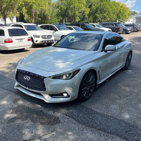 2017 Infiniti Q60 RED SPORT 400 RWD photo