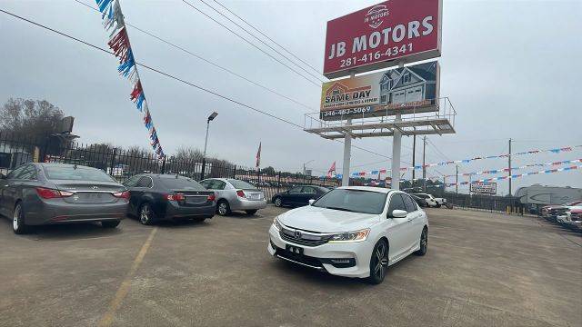 2017 Honda Accord Sport FWD photo