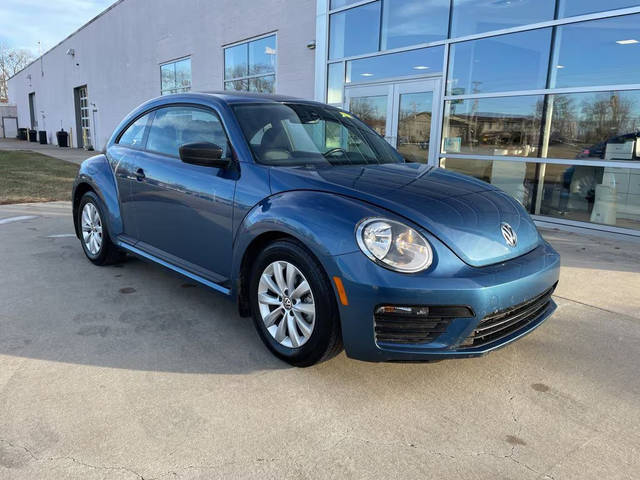 2017 Volkswagen Beetle 1.8T S FWD photo