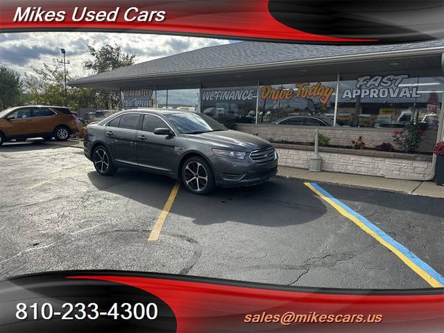 2016 Ford Taurus SEL FWD photo