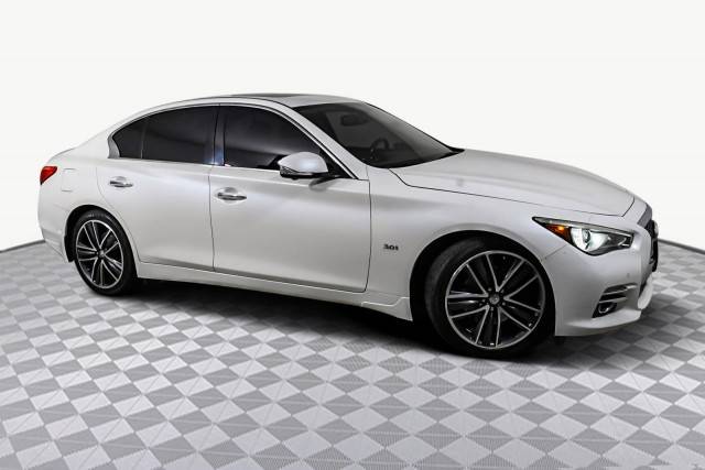 2017 Infiniti Q50 3.0t Premium AWD photo