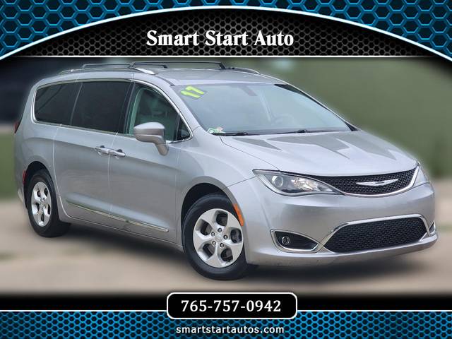 2017 Chrysler Pacifica Minivan Touring-L Plus FWD photo