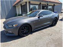 2017 Ford Mustang GT RWD photo