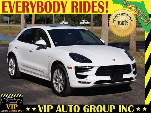 2017 Porsche Macan GTS AWD photo