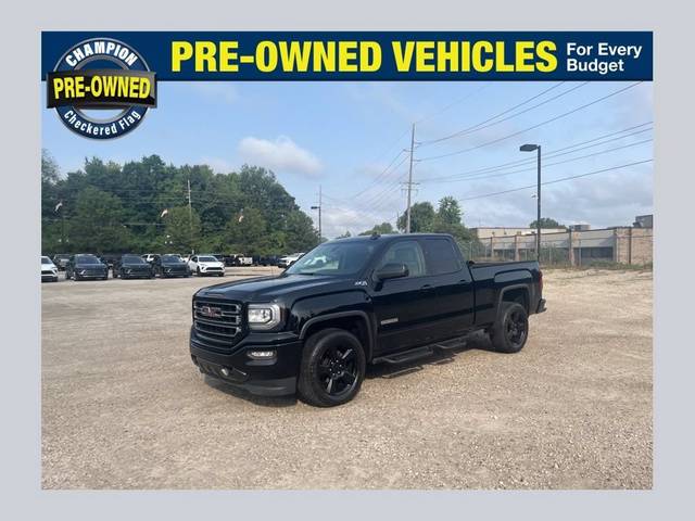 2017 GMC Sierra 1500 SLE 4WD photo