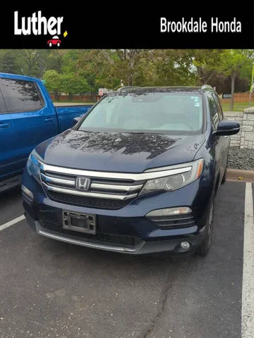2016 Honda Pilot Elite AWD photo