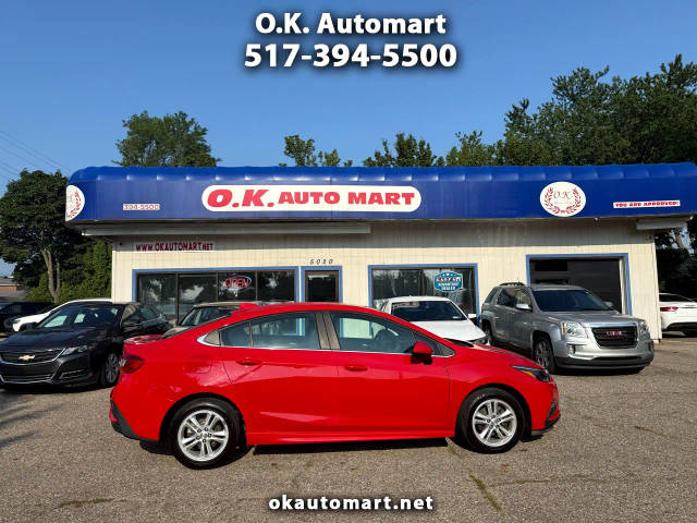 2017 Chevrolet Cruze LT FWD photo