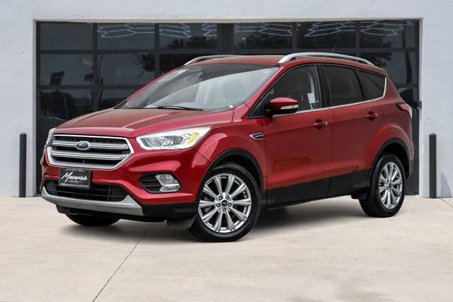 2017 Ford Escape Titanium FWD photo
