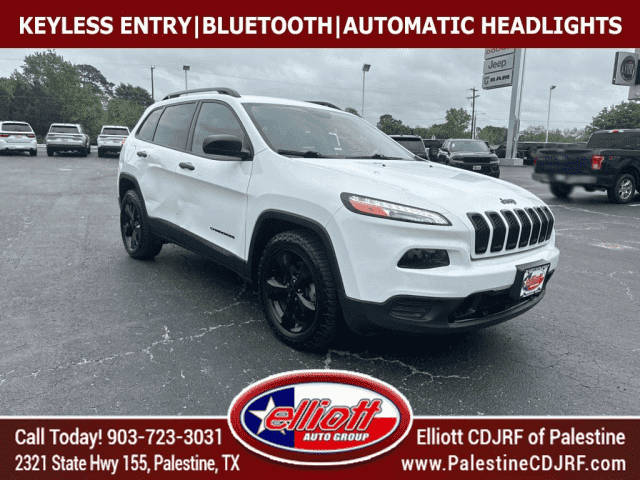 2017 Jeep Cherokee Altitude FWD photo