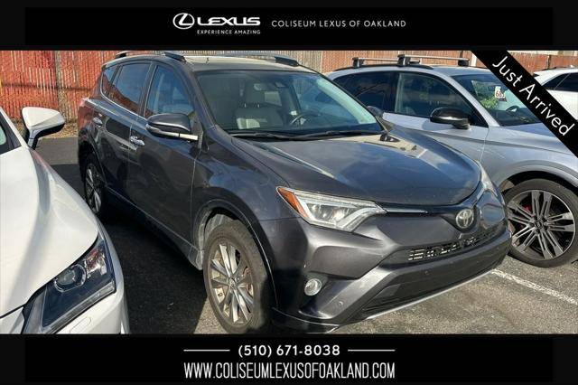 2017 Toyota RAV4 Platinum AWD photo