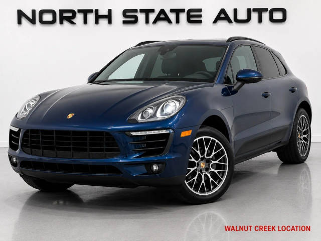 2017 Porsche Macan AWD photo