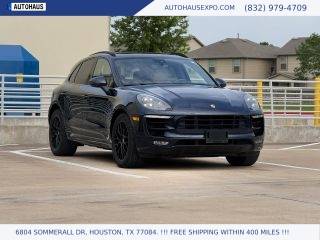 2017 Porsche Macan GTS AWD photo