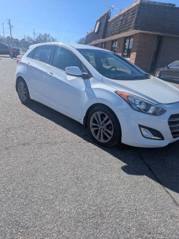 2017 Hyundai Elantra GT FWD photo