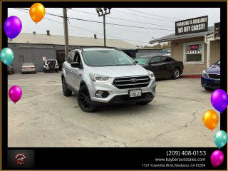 2017 Ford Escape SE FWD photo